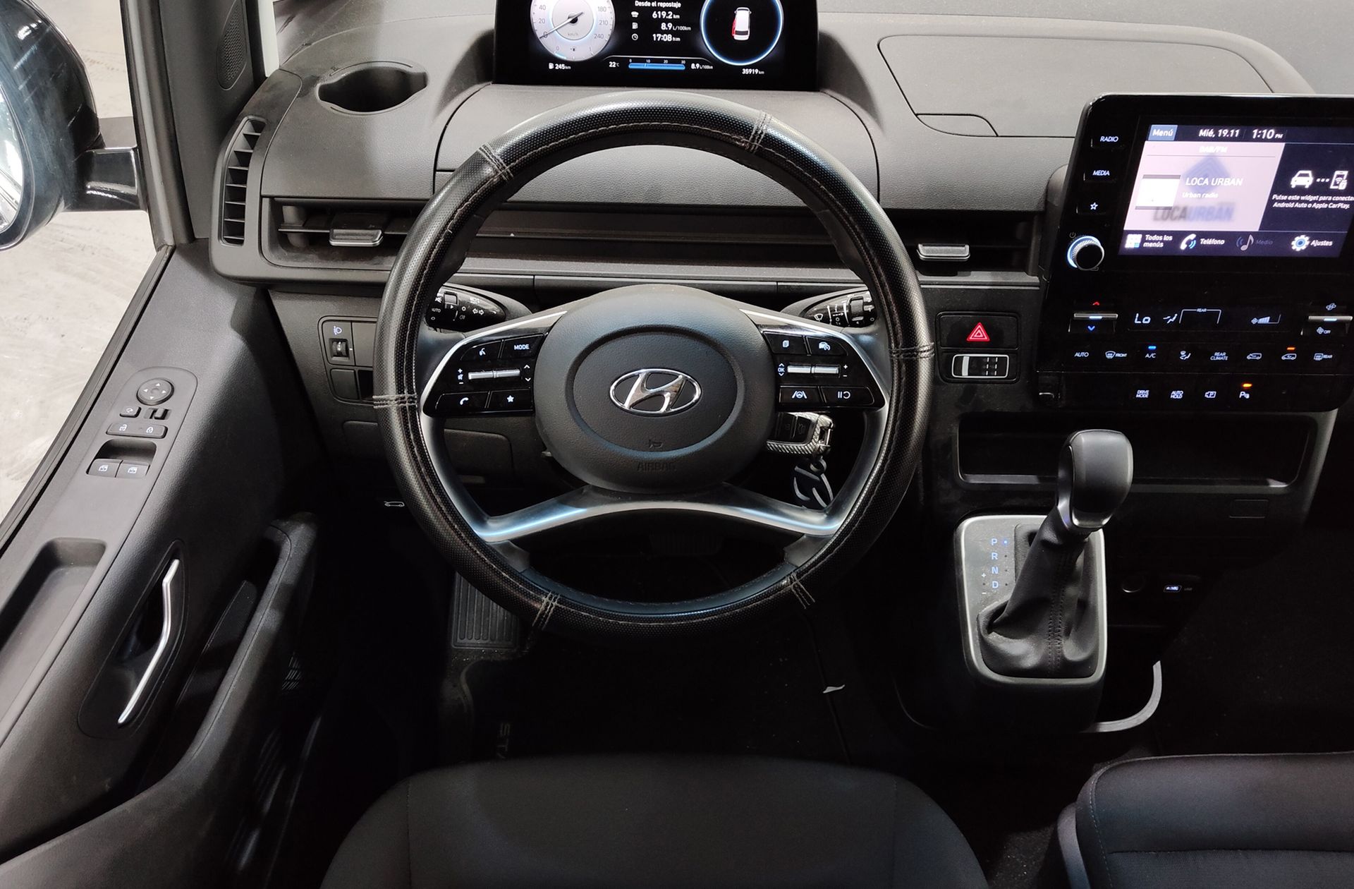 Hyundai Staria 2.2 CRDi Maxx 9S 9 plazas - foto 24