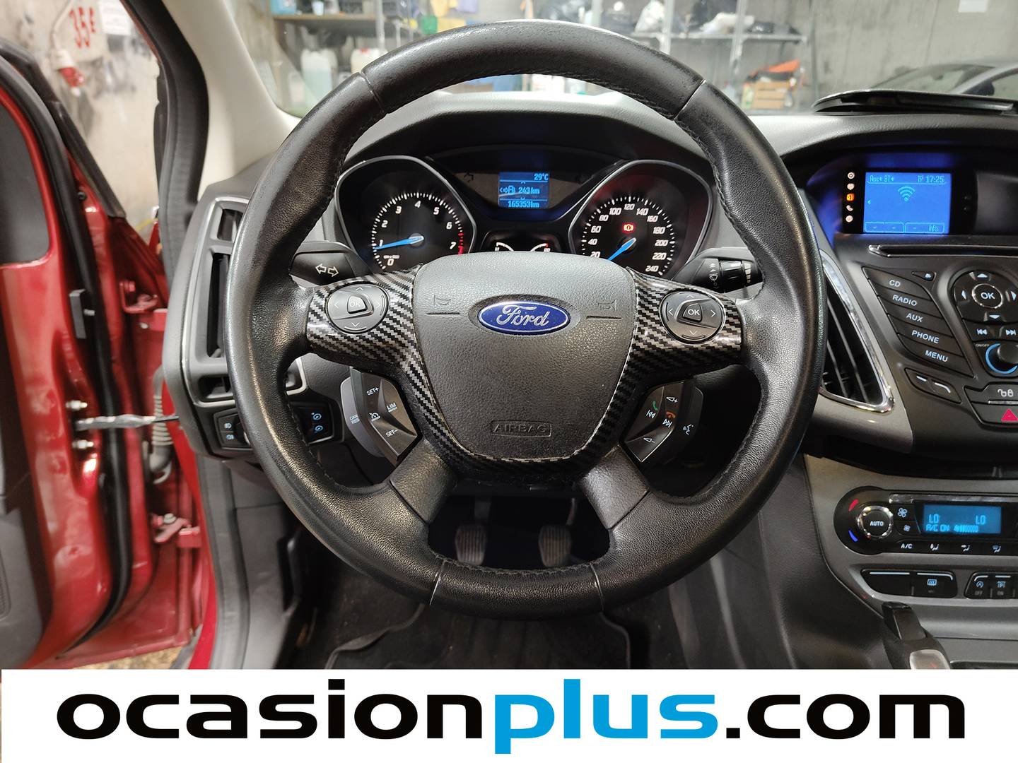 Equipamiento del Ford Focus Ford Focus 1.6 Ecoboost Titanium (182 CV)
