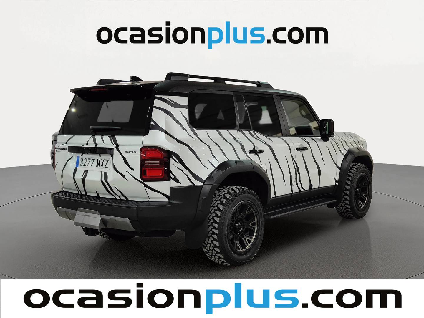 Foto trasera Toyota Land Cruiser Toyota Land Cruiser 2.8 D-4D VXL Auto (204 CV) 7 Plazas derecha