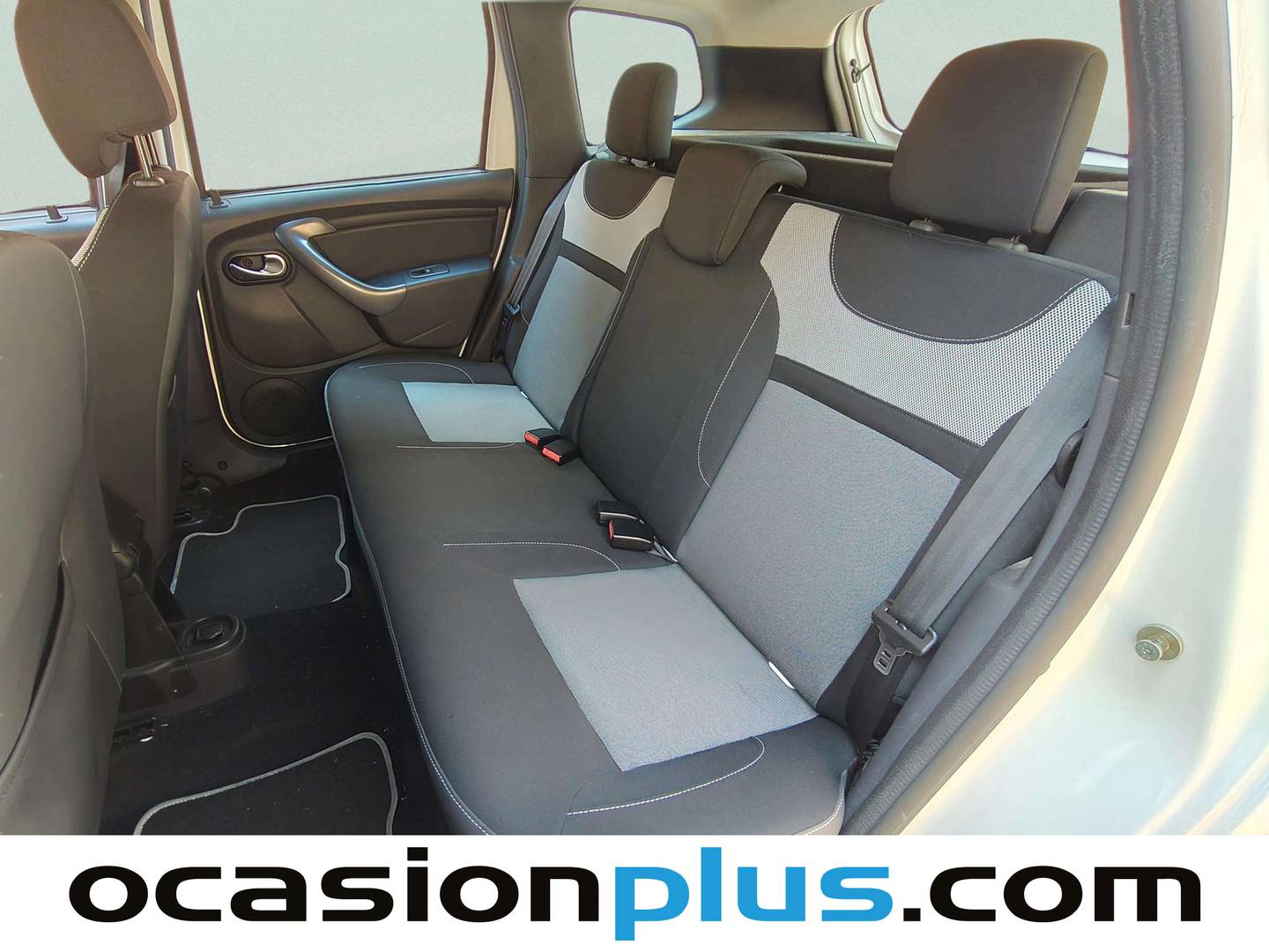 Foto asientos traseros Dacia Duster Dacia Duster Laureate TCE (125 CV) 4X2