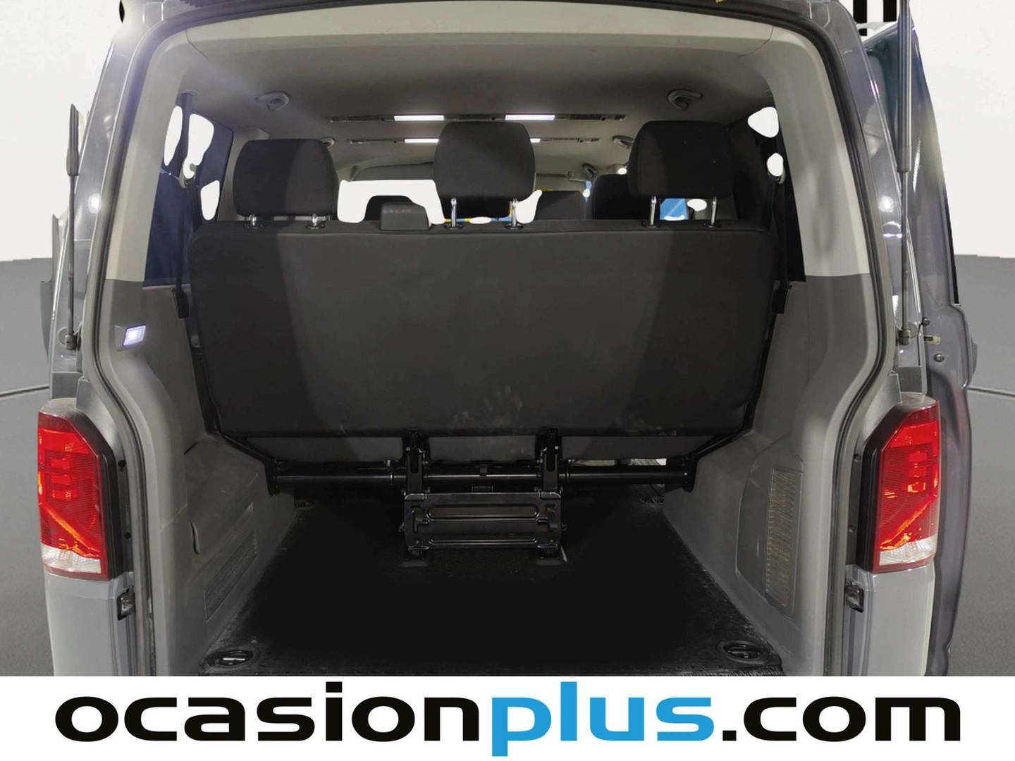 Fotos maletero Volkswagen Caravelle Volkswagen Caravelle Caravelle Origin Batalla Corta 2.0 TDI BMT (110 CV)