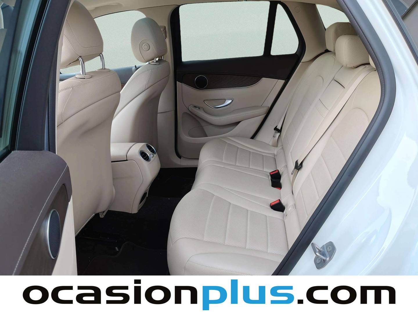 Foto asientos traseros Mercedes Clase GLC Mercedes GLC 250 4MATIC (211 CV)