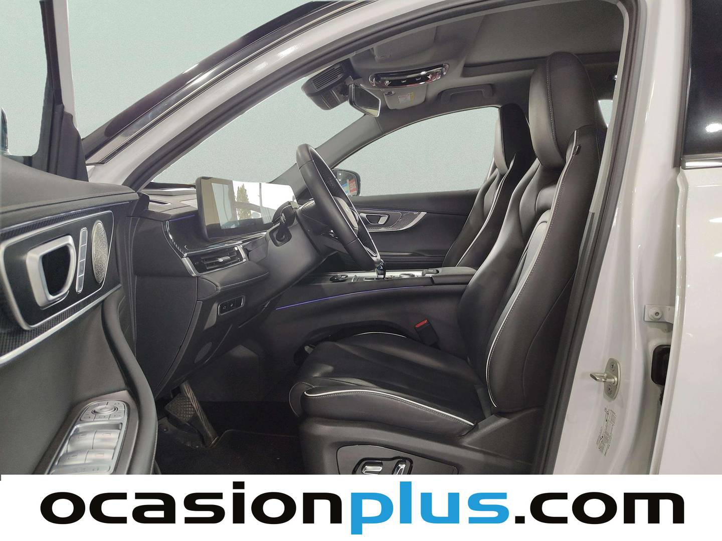 Foto asientos delanteros EBRO S700 EBRO S700 1.6 TGDI Luxury 7 DCT (147 CV)