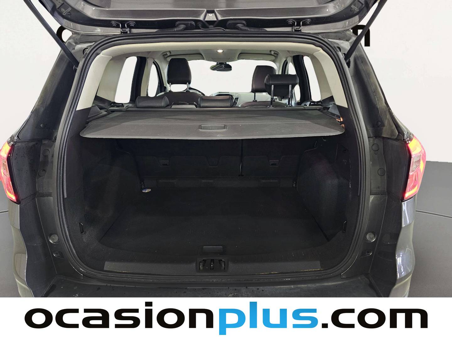 Fotos maletero Ford Kuga Ford Kuga 1.5 TDCI S&S Titanium 4x2 (120 CV)