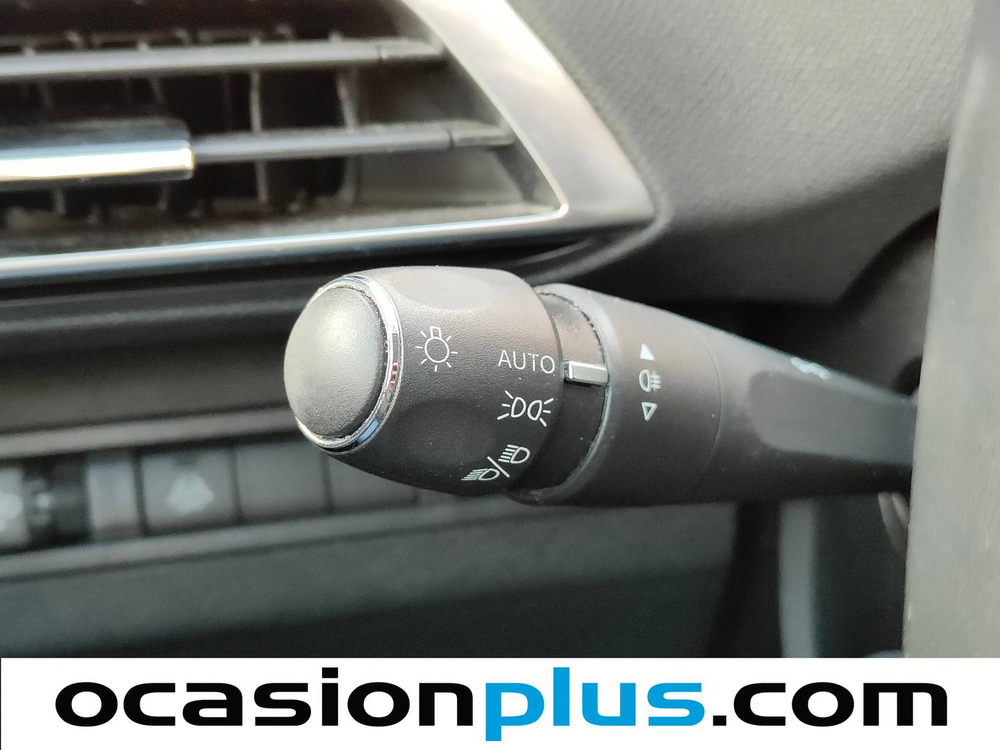 Foto Peugeot 3008 Peugeot 3008 BlueHDI 130 S&S Allure (130 CV)