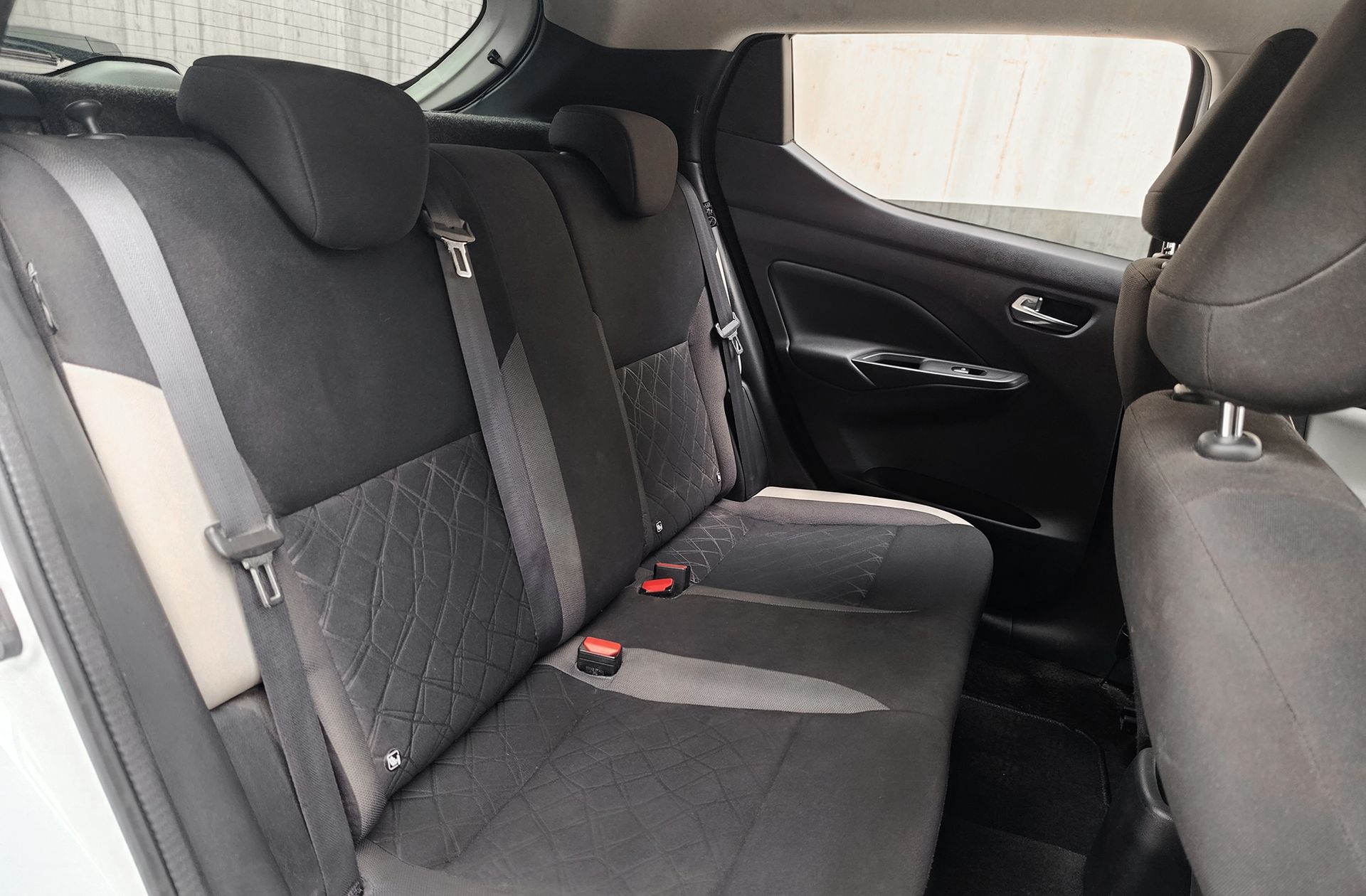 Nissan Micra IG-T N-Design Black - foto 17