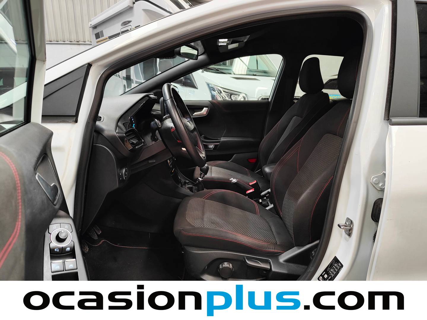 Foto asientos delanteros Ford Puma Ford Puma 1.0 EcoBoost MHEV ST-Line Design (125 CV)