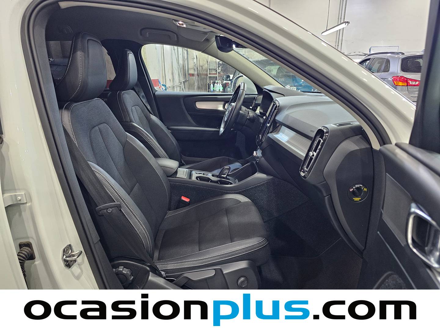 Volvo XC40 Volvo XC40 D3 Business Plus Auto (150 CV) automático