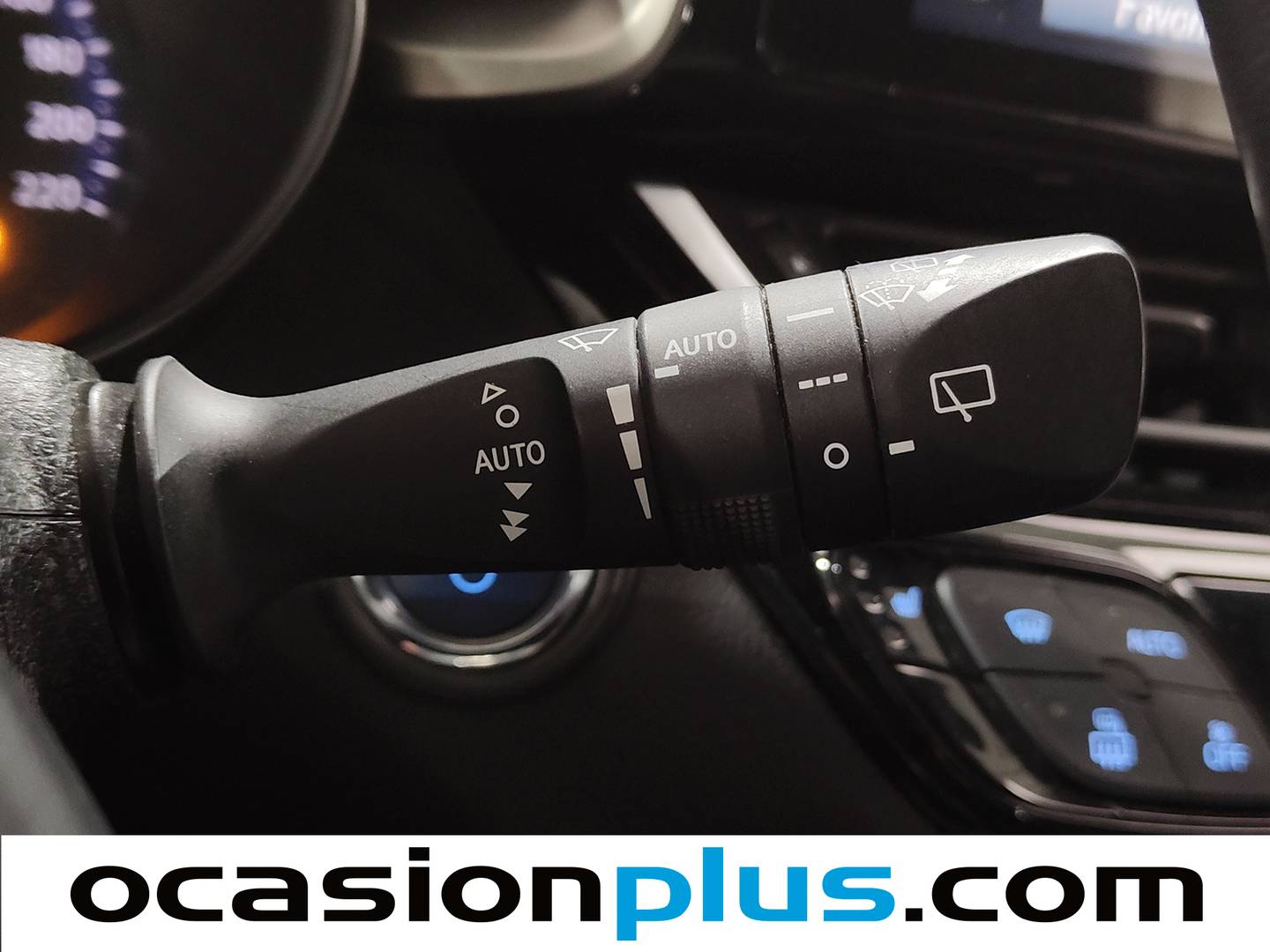 Toyota C-HR Toyota C-HR 1.8 125H Advance (122 CV) 122cv