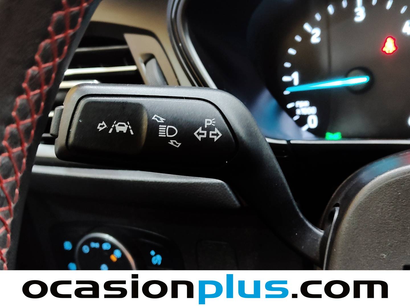 Foto Ford Focus Ford Focus 1.5 Ecoblue ST-Line Auto (120 CV)