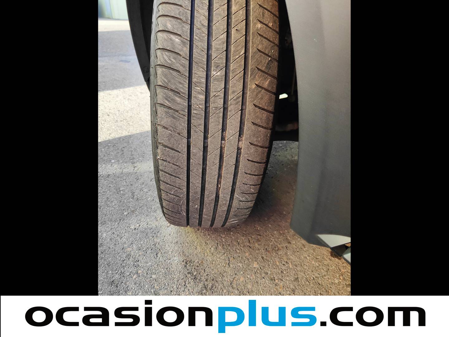 Foto Nissan JUKE Nissan Juke DIG-T N-Connecta 4x2 (114 CV)