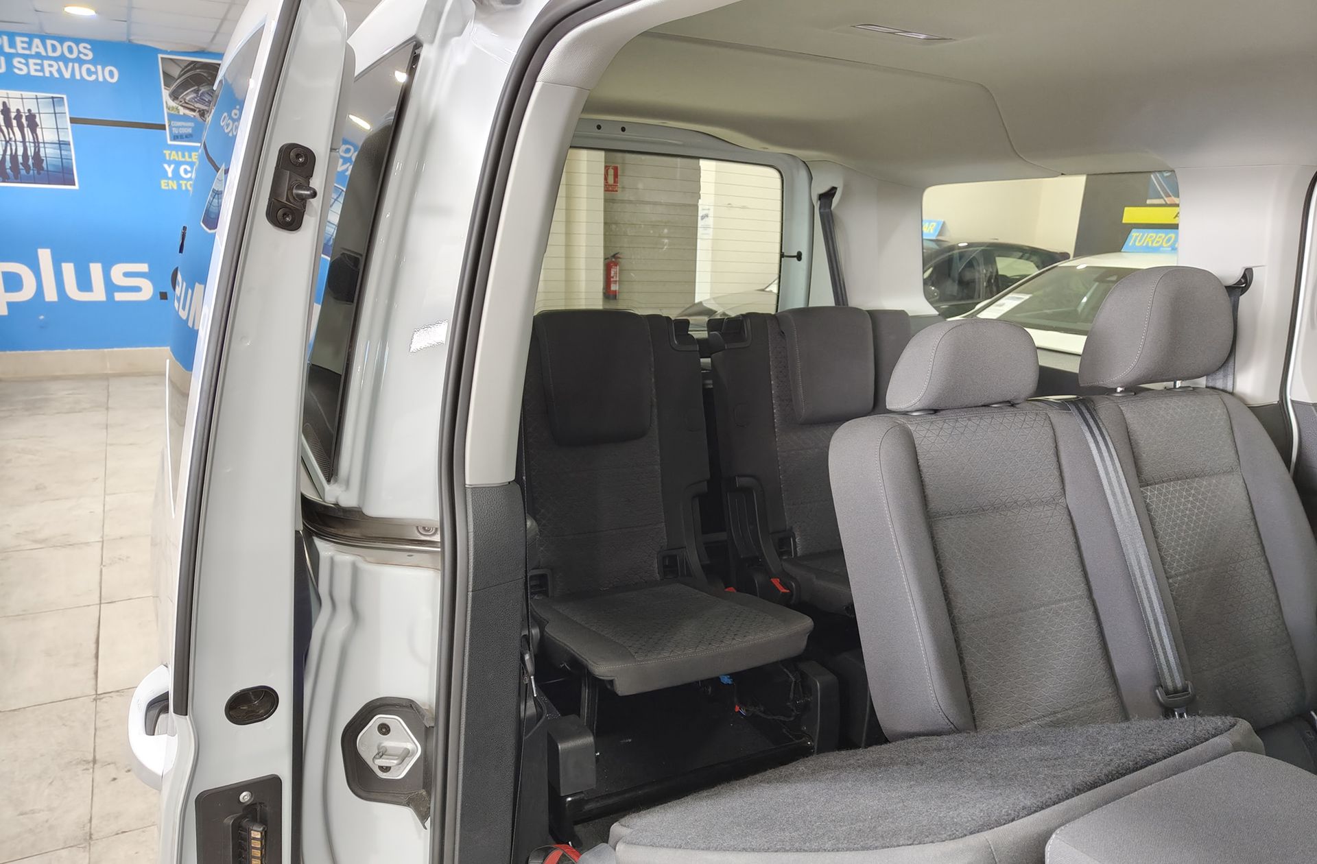 Ford Grand Tourneo Connect 2.0 EcoBlue Titanium 7 plazas - foto 6
