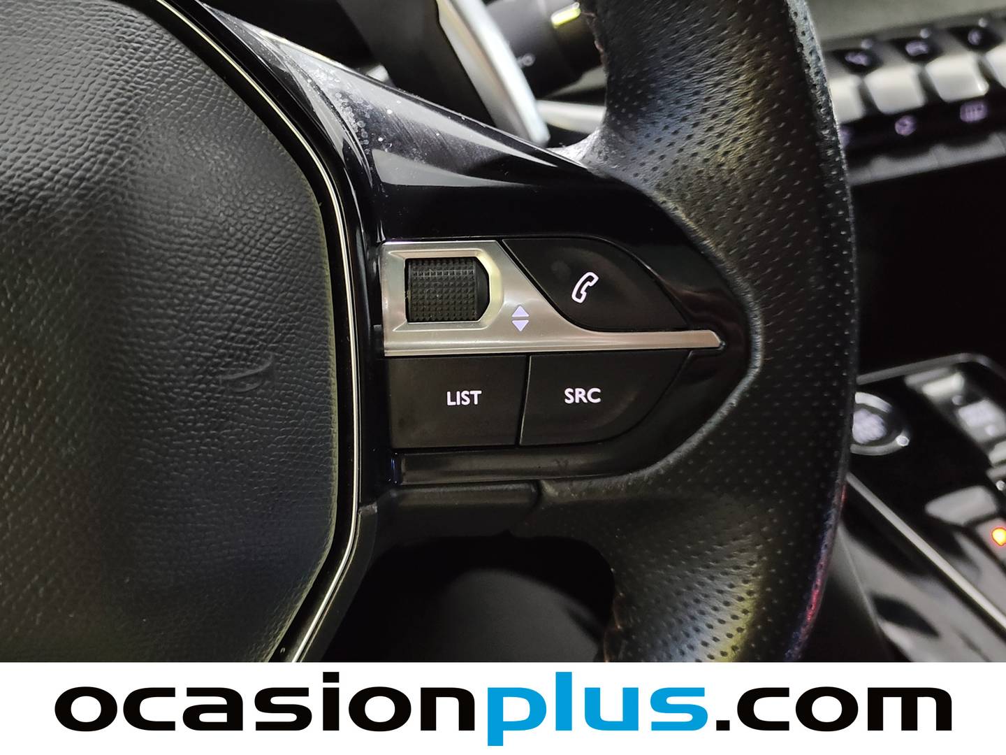 Foto Peugeot 3008 Peugeot 3008 PureTech 130 S&S GT EAT8 (130 CV)