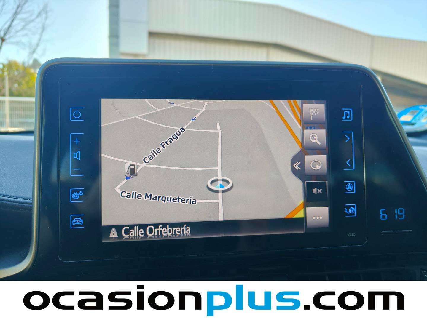 Equipamiento del Toyota C-HR Toyota C-HR 1.8 125H Advance (122 CV)