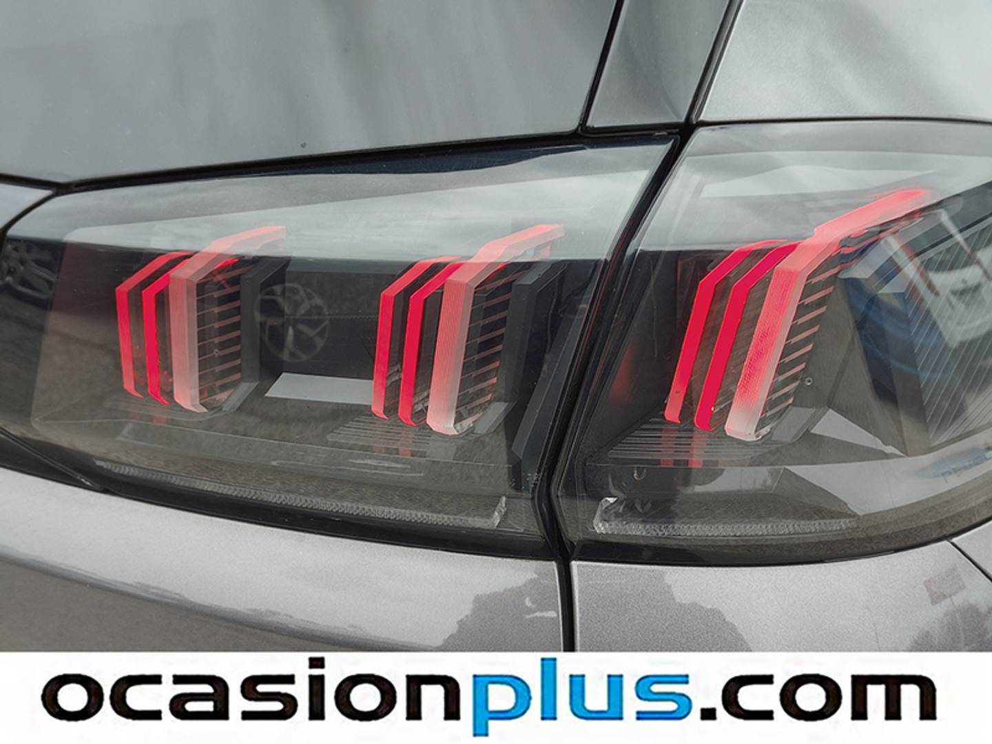 Foto Peugeot 5008 Peugeot 5008 PureTech 130 Allure Pack EAT8 (130 CV) 7 Plazas