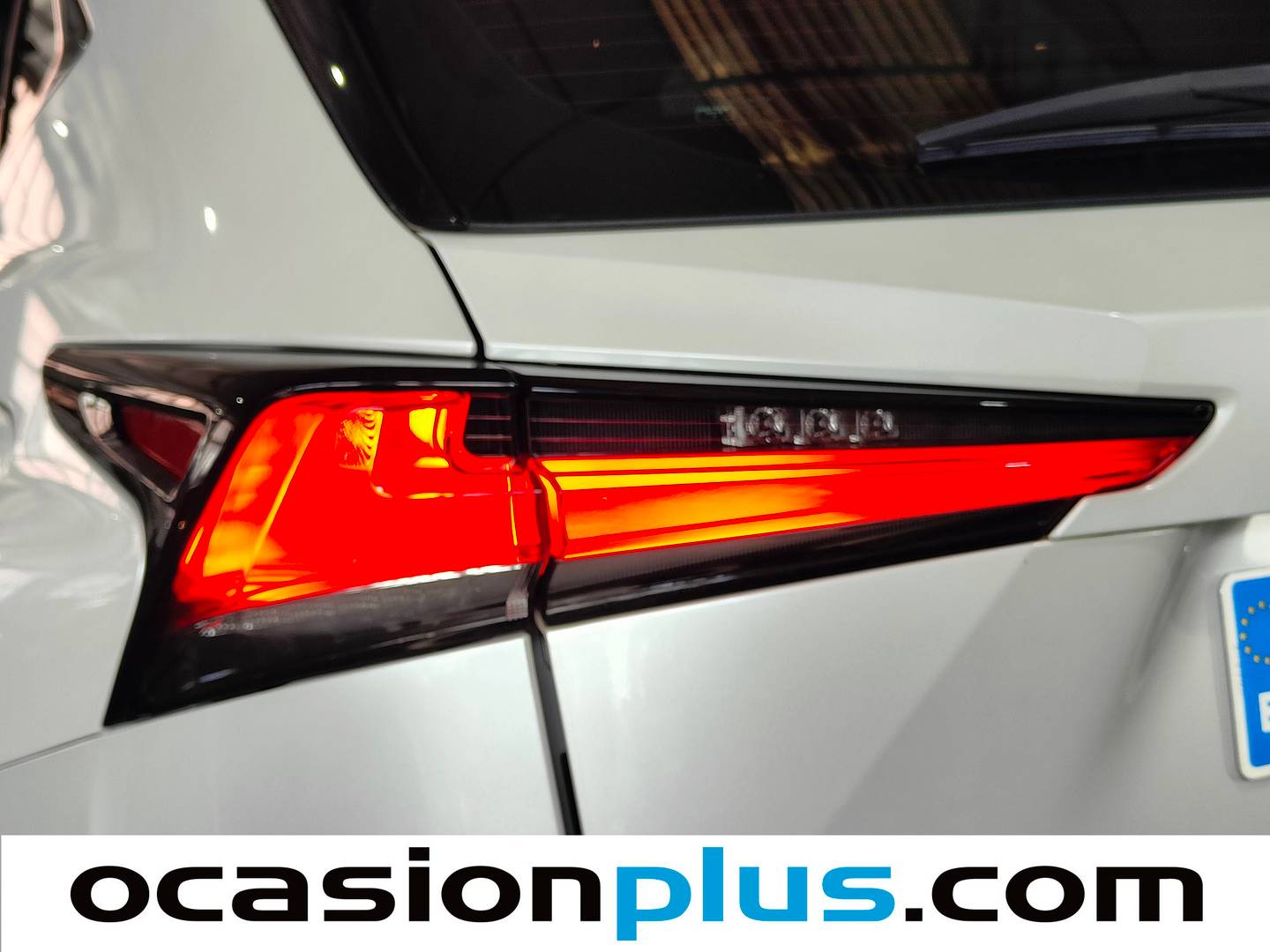 Lexus NX Lexus NX 300h Business Navigation 2WD (197 CV) km 0