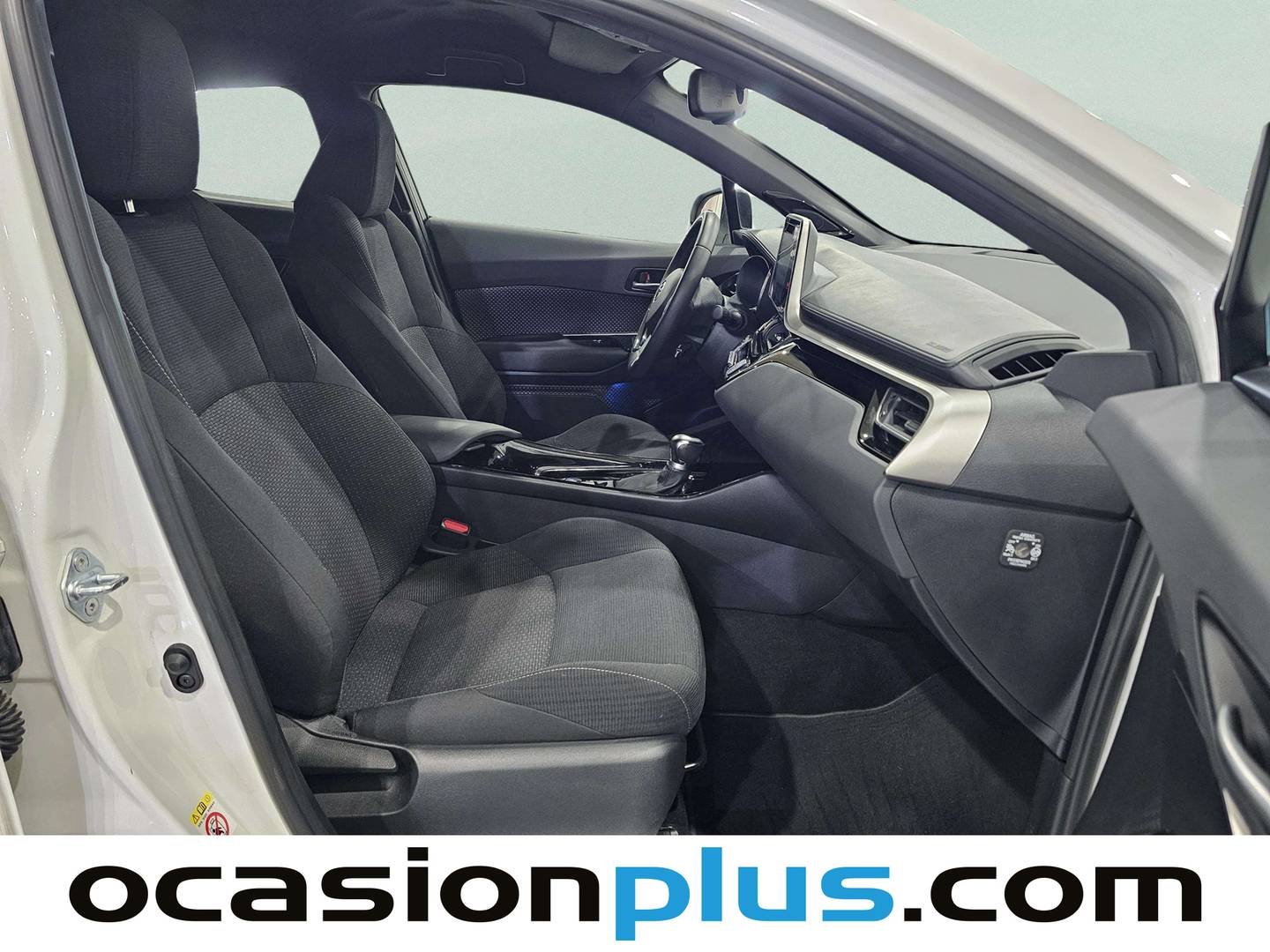 Toyota C-HR Toyota C-HR 1.8 125H Advance (122 CV) automático