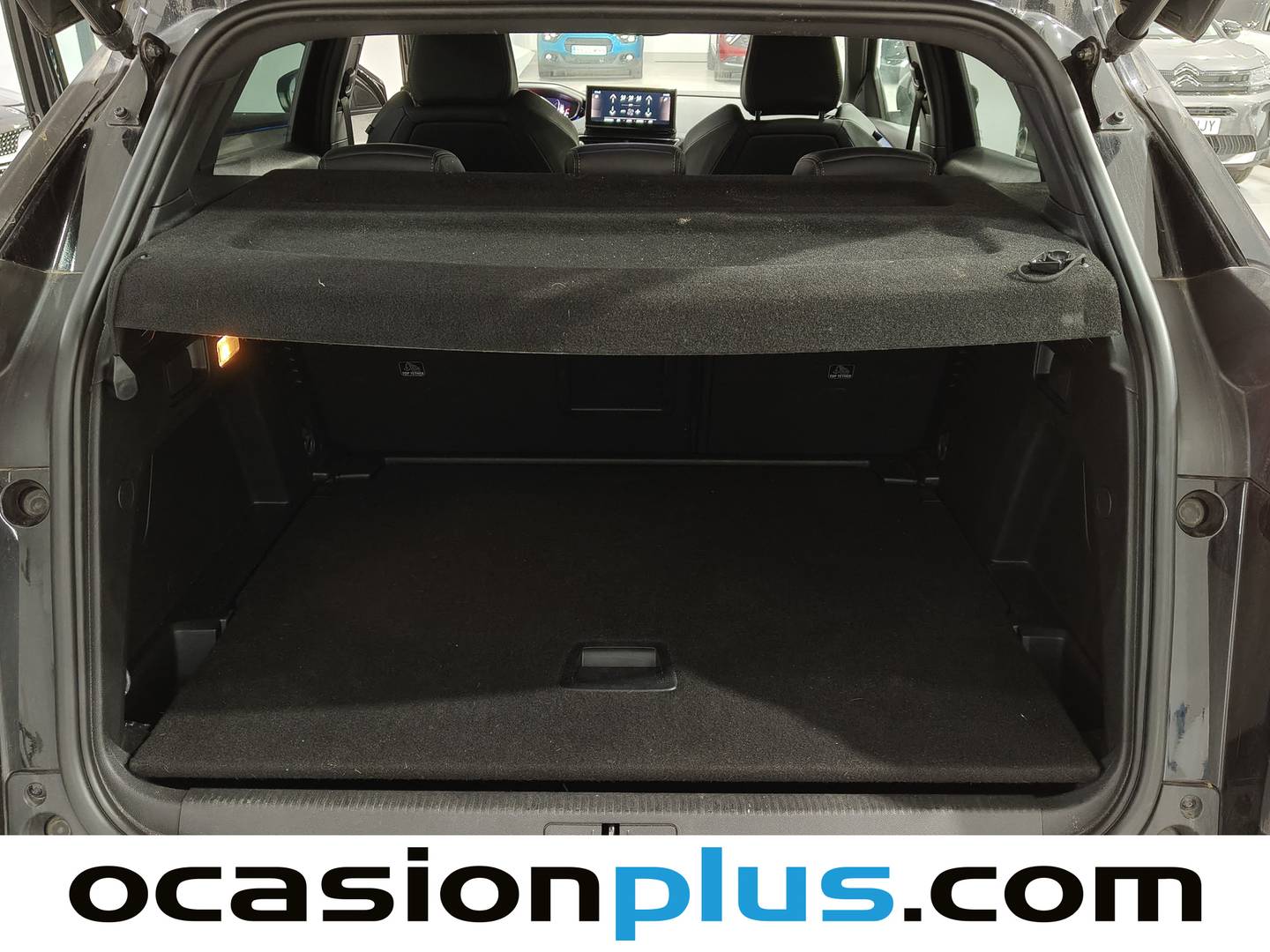 Foto Peugeot 3008 Peugeot 3008 PureTech 130 S&S GT EAT8 (130 CV)