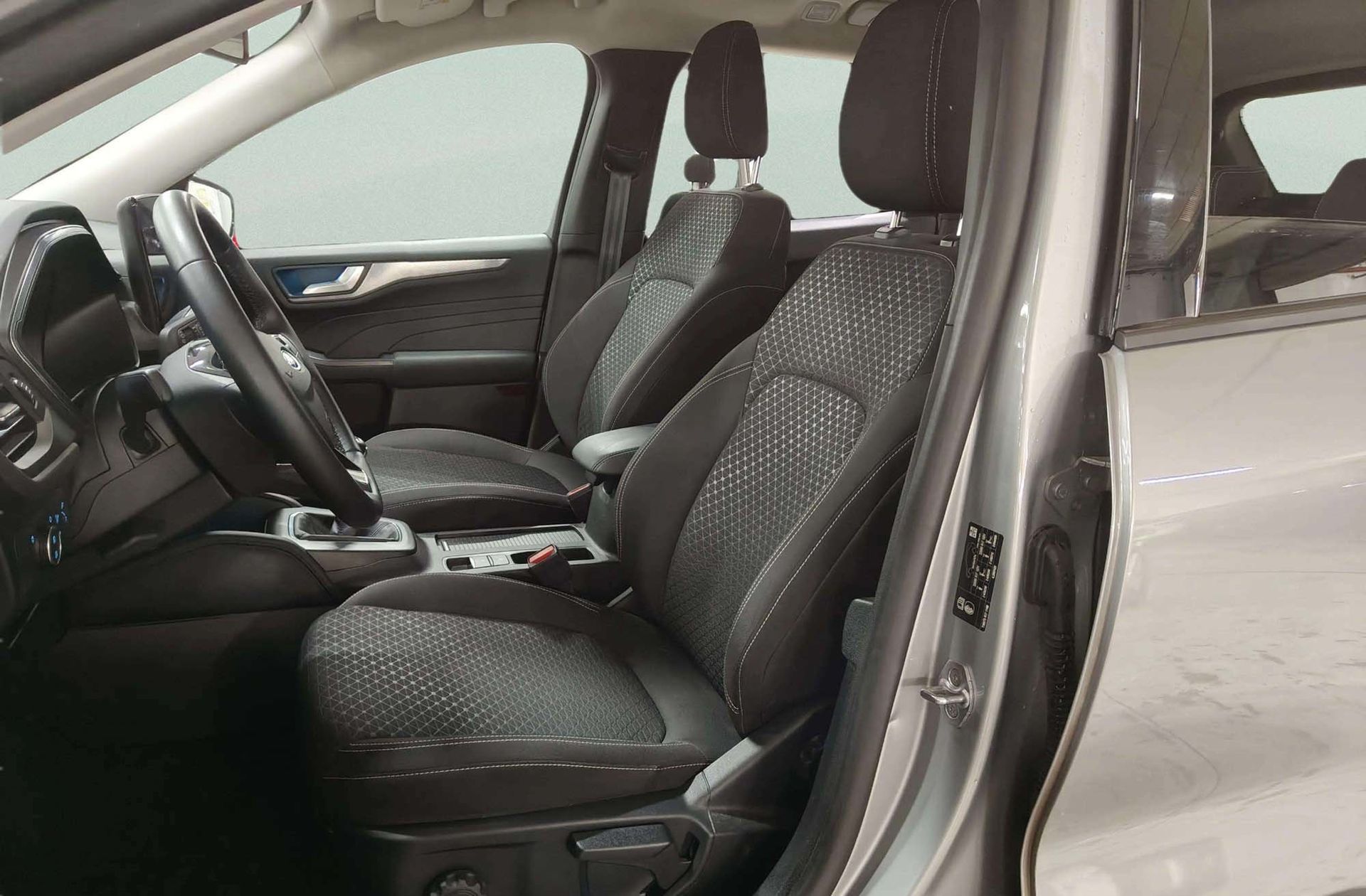 Ford Kuga 1.5 EcoBoost Titanium 4x2 - foto 11