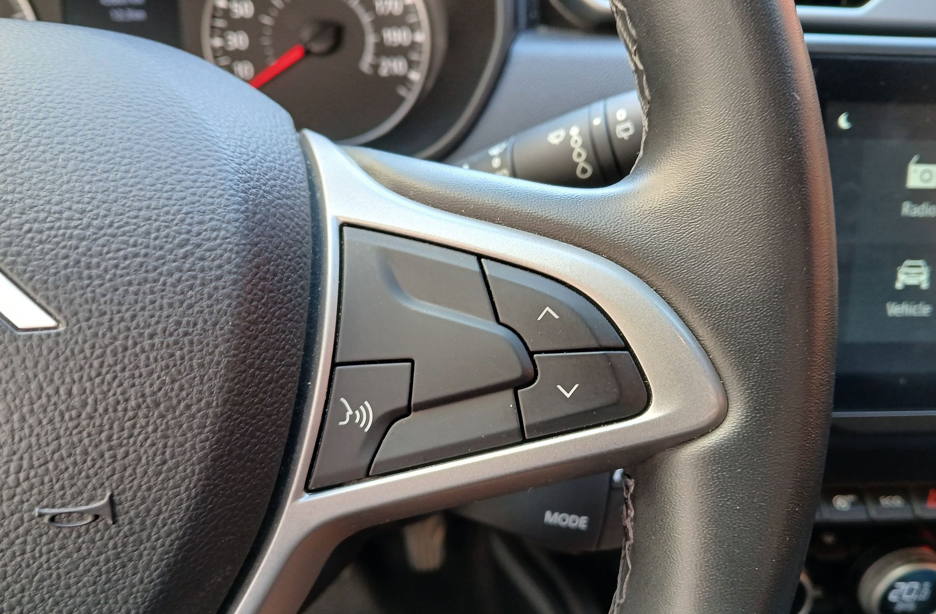 Dacia Duster Journey Go TCe EDC - foto 24