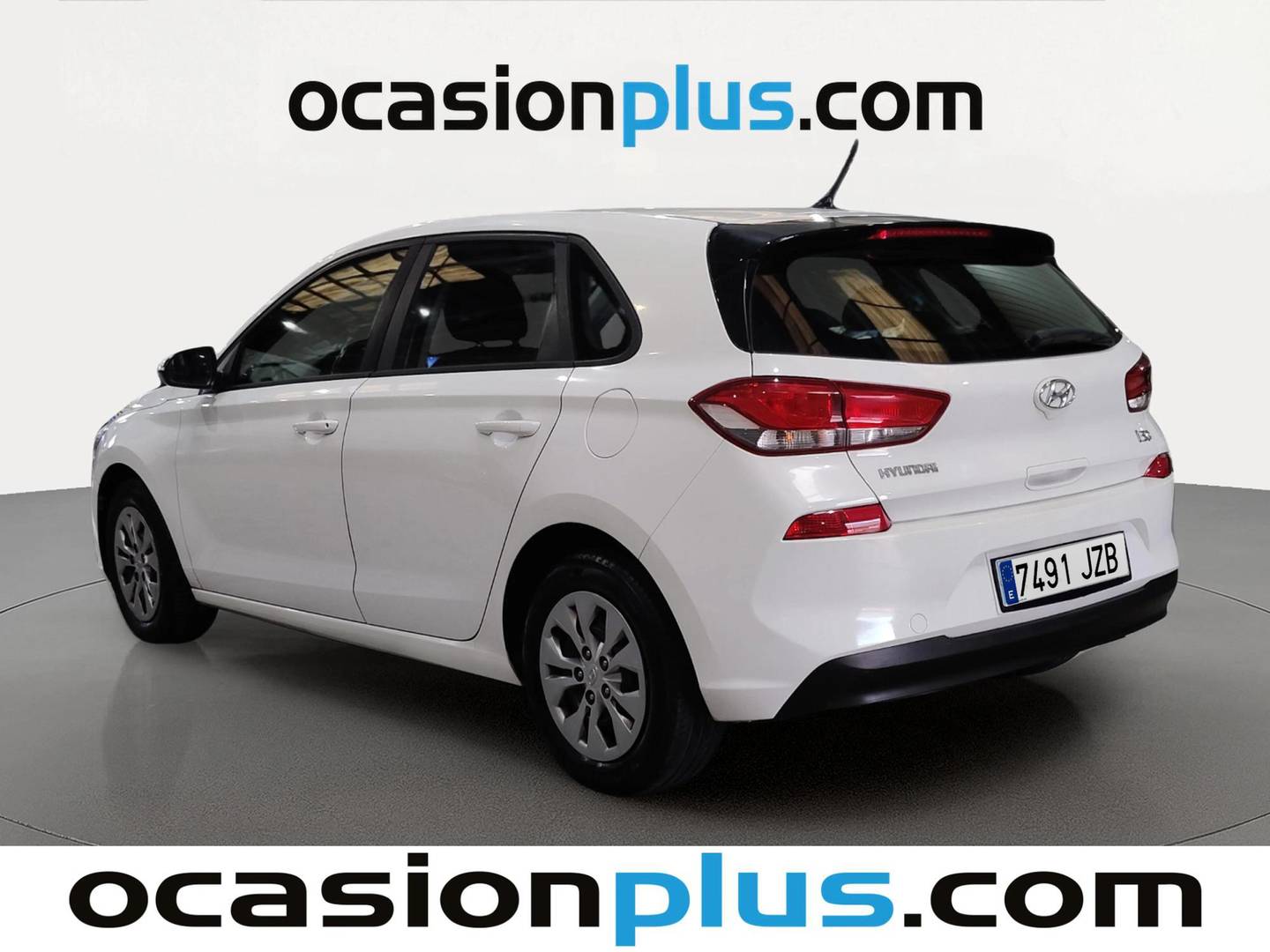 Foto trasera Hyundai i30 Hyundai i30 1.6 CRDI Klass (95 CV) izquierda