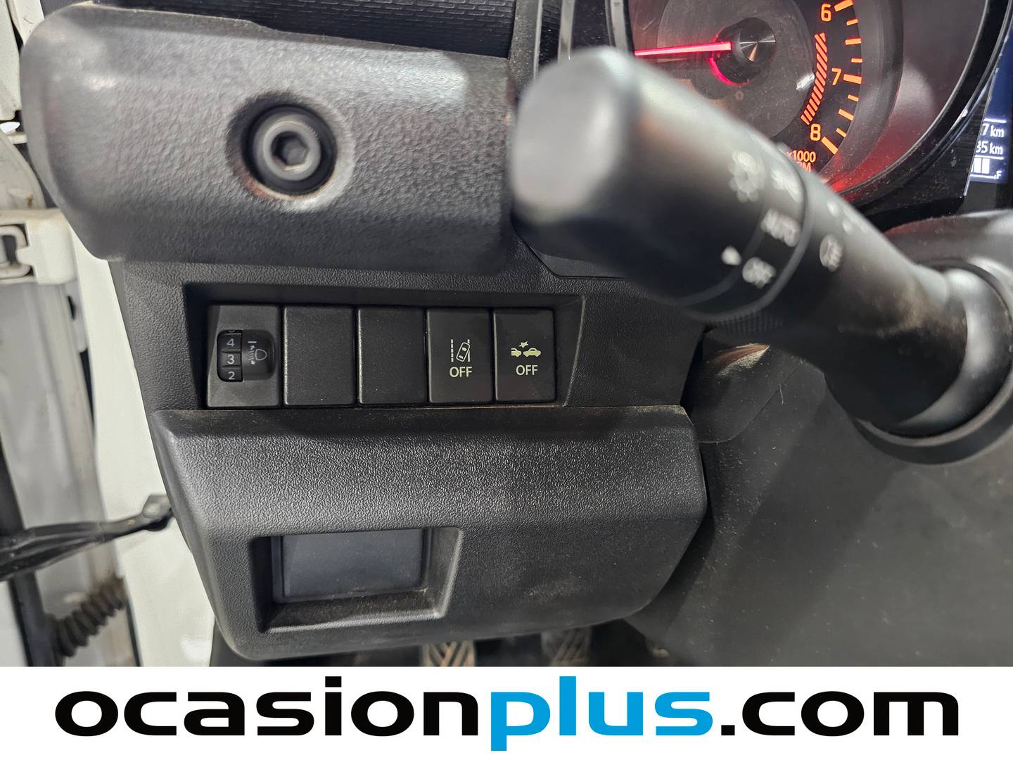 Extras y acabados del Suzuki Jimny Suzuki Jimny 1.5 JX (102 CV)