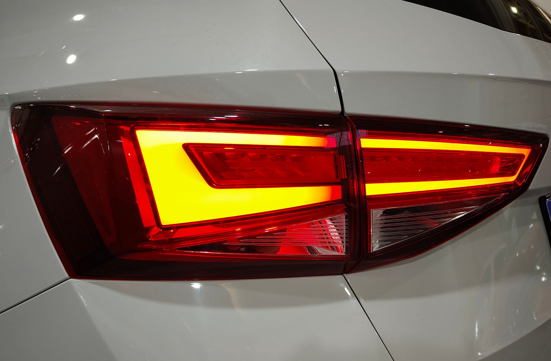 SEAT Ateca 1.6 TDI Xcellence Edition Eco - foto 16