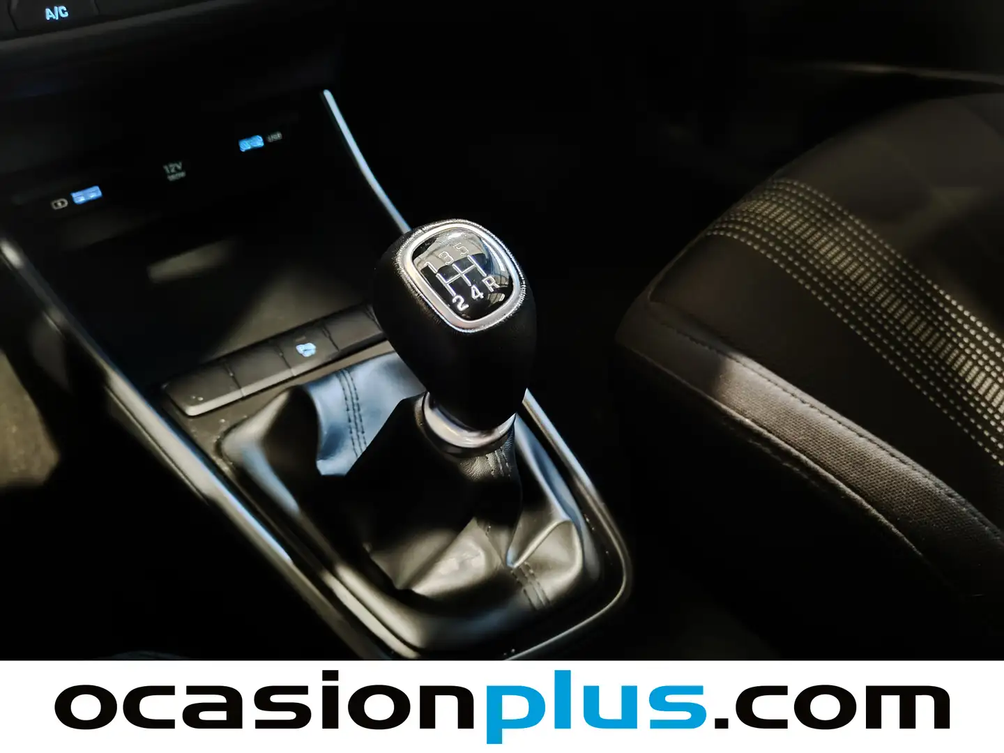 Foto Hyundai Bayon Hyundai Bayon 1.2 MPI Klass (84 CV)