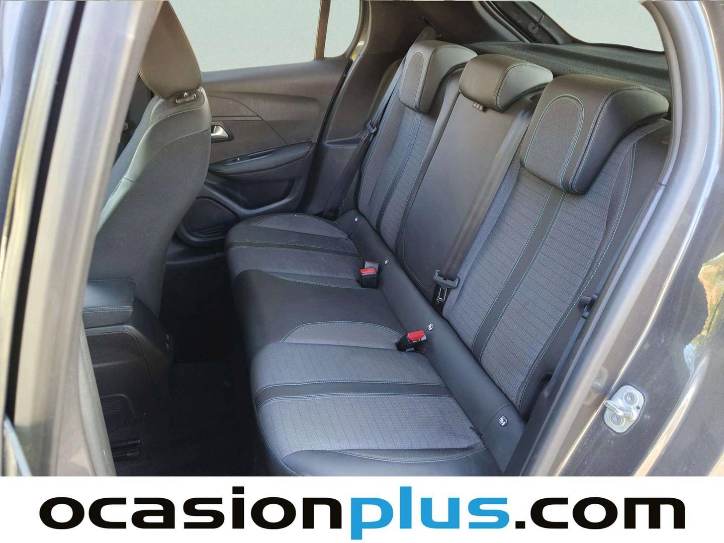 Foto Peugeot 208 Peugeot 208 PureTech 100 Allure  (100 CV)