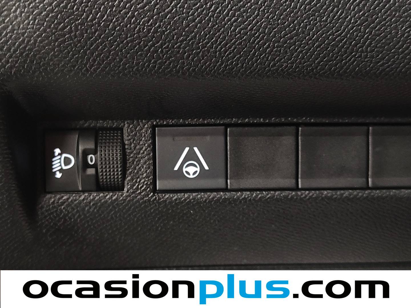 Accesorios del Peugeot 2008 Peugeot 2008 Allure Hybrid eDCS6 (145 CV)