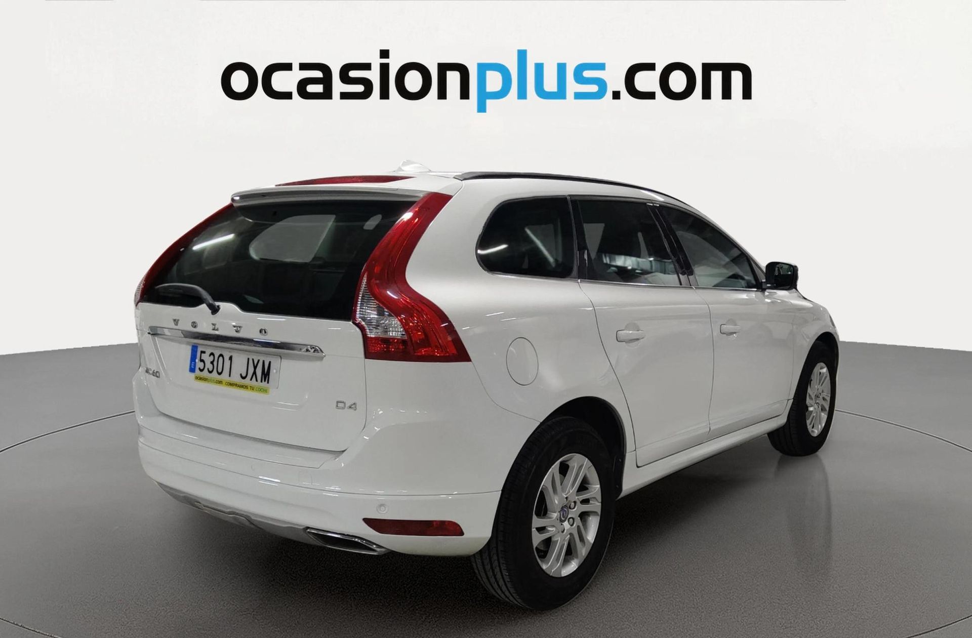 Volvo XC60 D4 Momentum - foto 4