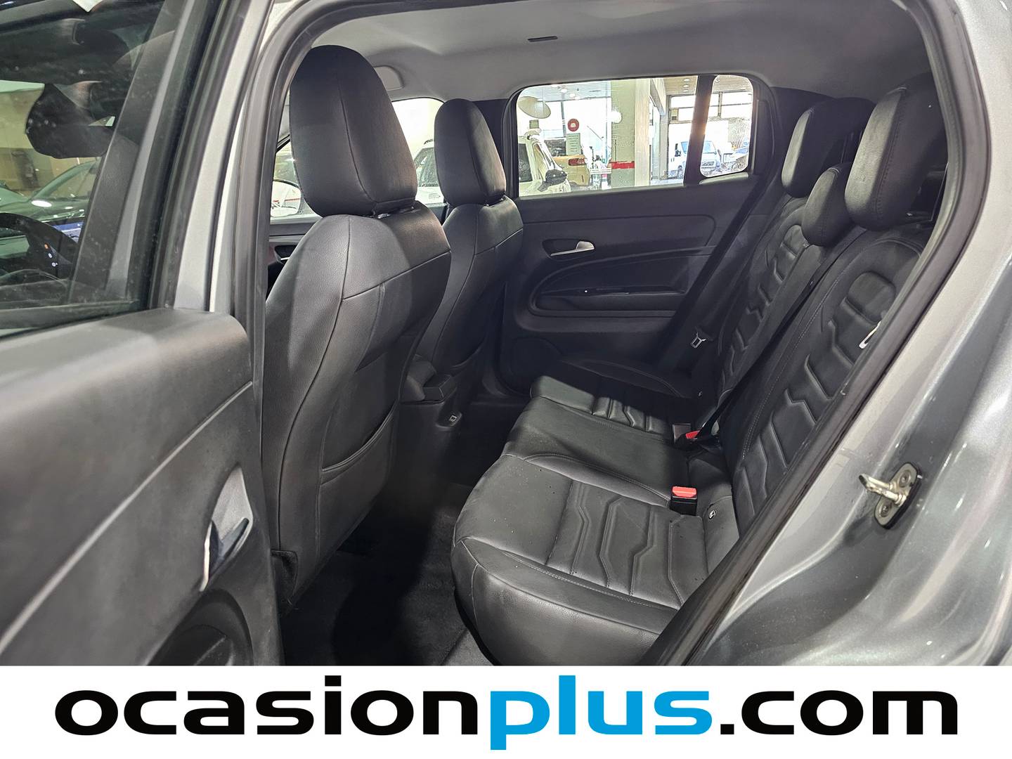 Foto Jeep Avenger Jeep Avenger 1.2 G Summit (100 CV)