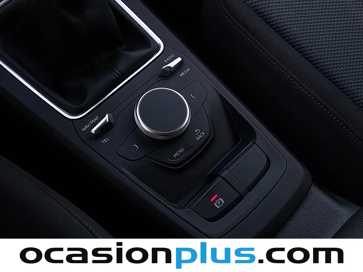 Foto Audi Q2 Audi Q2 design 30 TFSI (116 CV)