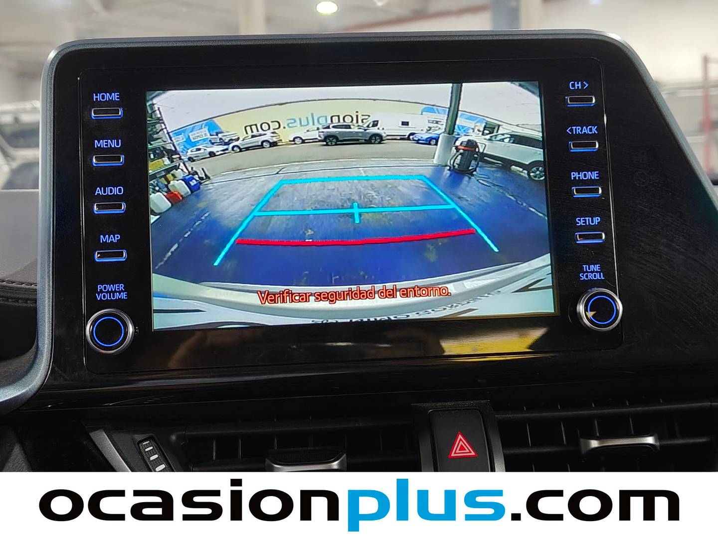 Equipamiento del Toyota C-HR Toyota C-HR 1.8 125H Advance (122 CV)