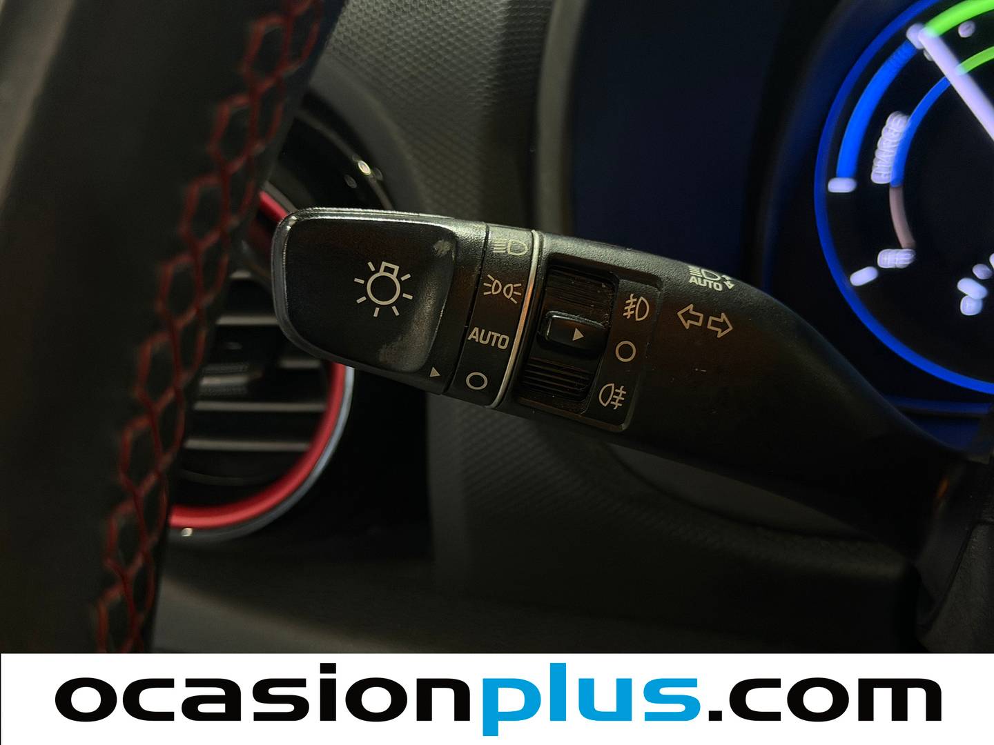 Hyundai Kona Hyundai Kona 1.6 GDI HEV Tecno Red DT (141 CV) de segunda mano