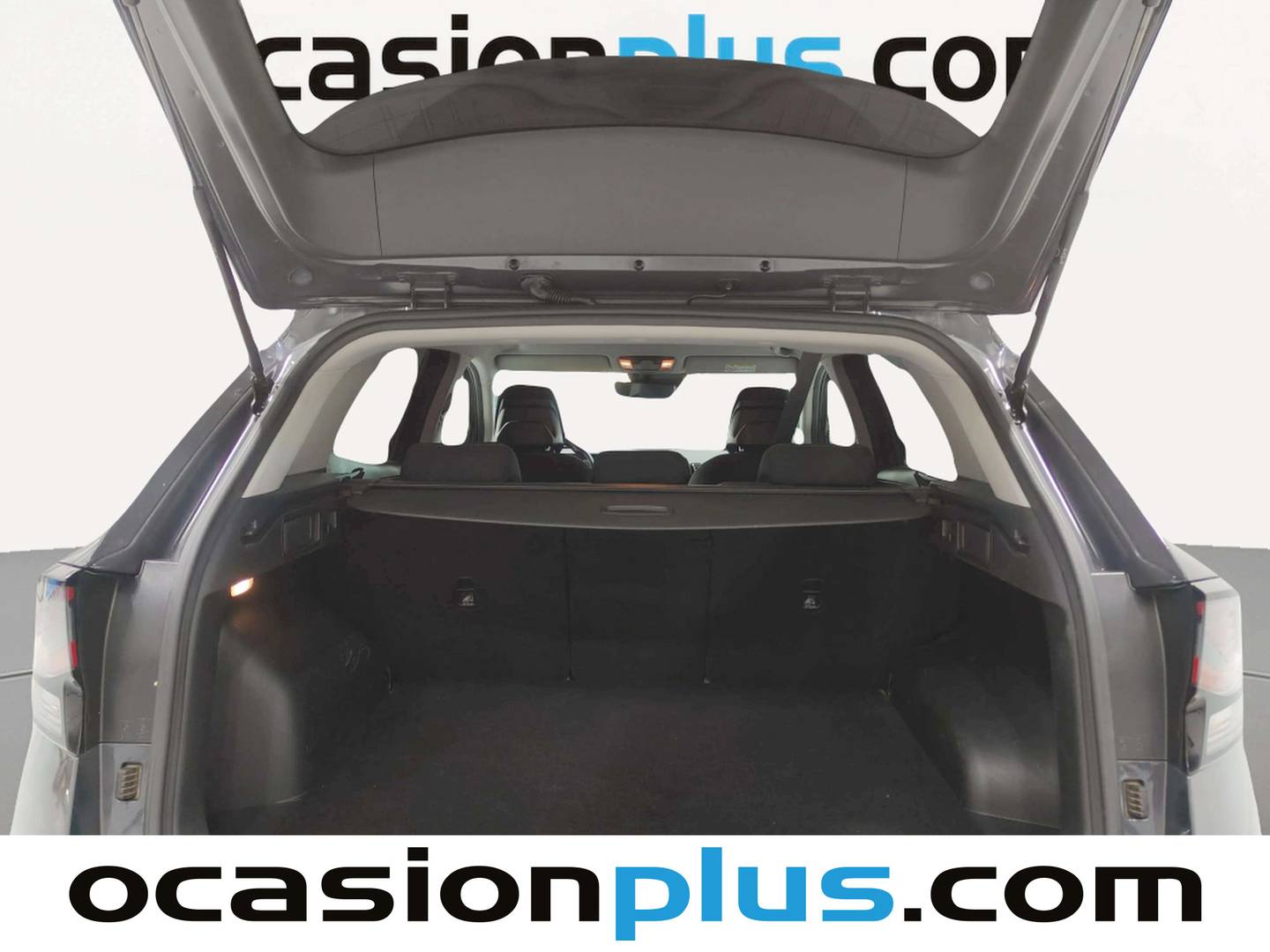 Fotos maletero KIA Sportage KIA Sportage 1.6 T-GDi MHEV Drive 4x2 (150 CV)