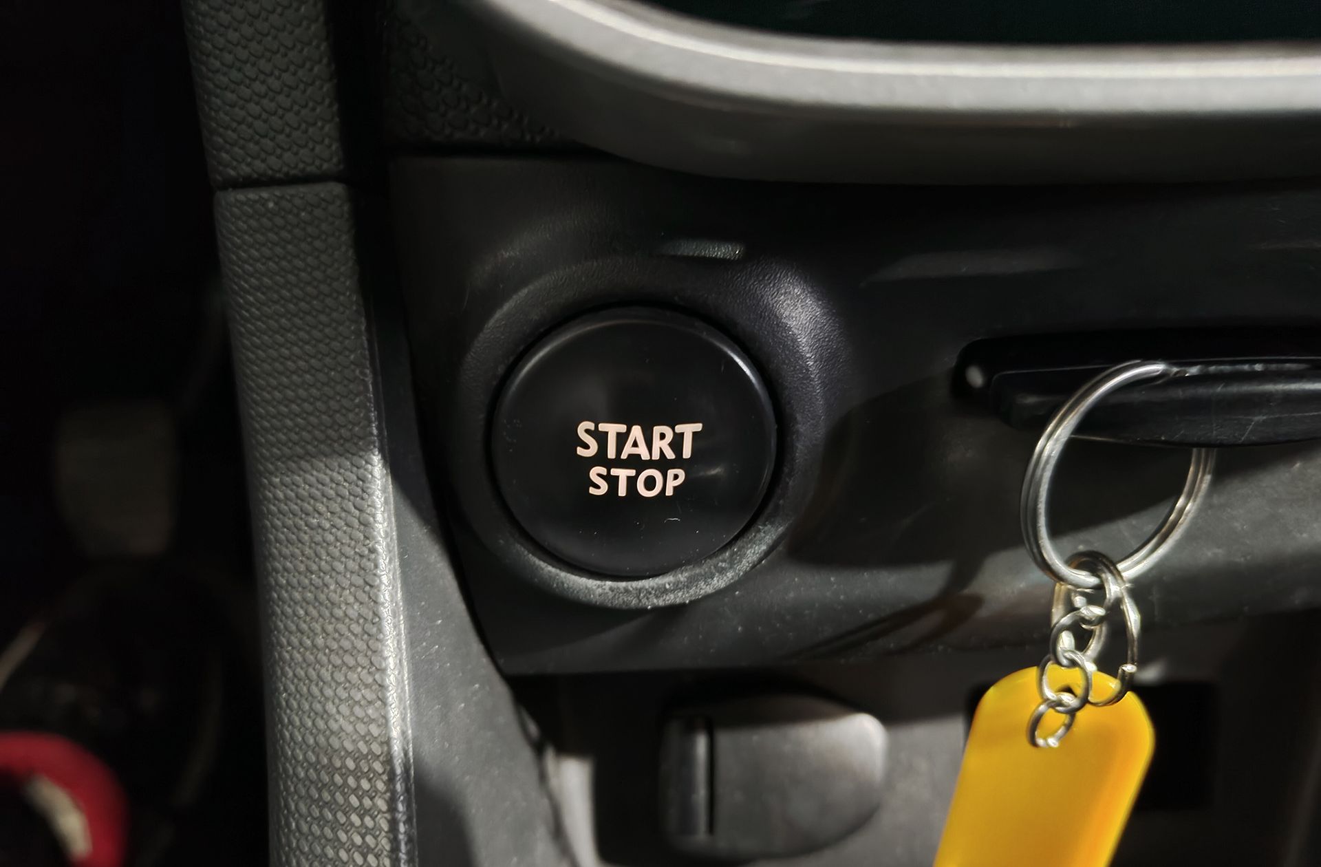 Renault Clio 1.2 16v Authentique - foto 30