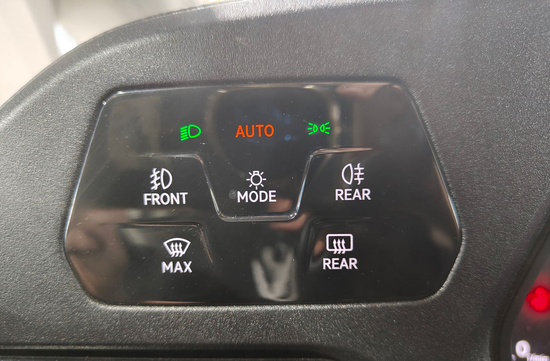 Volkswagen Caddy Cargo 2.0 TDI - foto 18