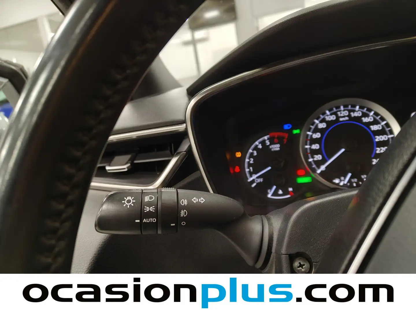 Foto Toyota Corolla Toyota Corolla Touring Sport 125H Active (122 CV)