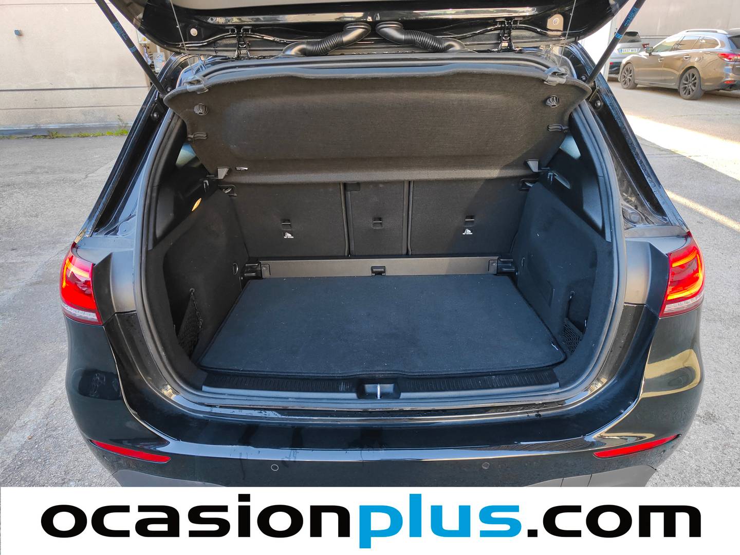 Fotos maletero Mercedes Clase B Mercedes-Benz Clase B 200 d (150 CV)