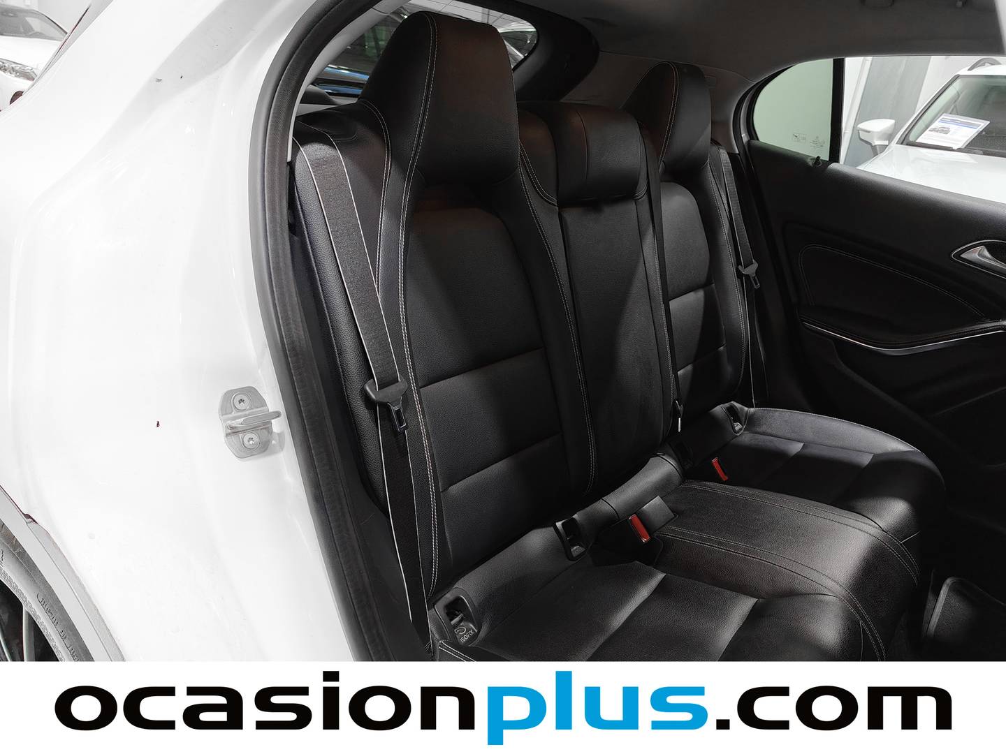 Foto Mercedes GLA Mercedes-Benz GLA GLA 180 (122 CV) Pack AMG