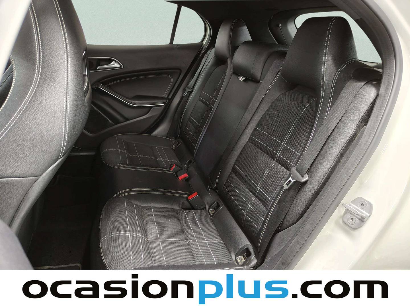 Foto Mercedes GLA Mercedes-Benz GLA GLA 200 d Urban (136 CV)