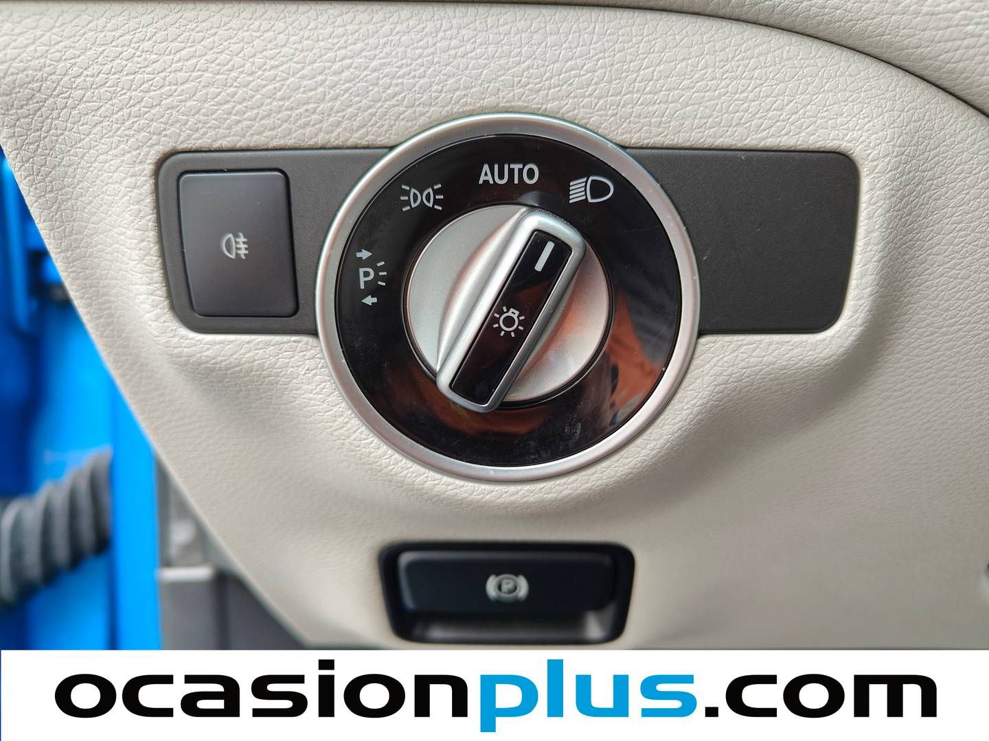 Equipamiento del Mercedes GLA Mercedes GLA 200 CDI Urban  (136 CV)