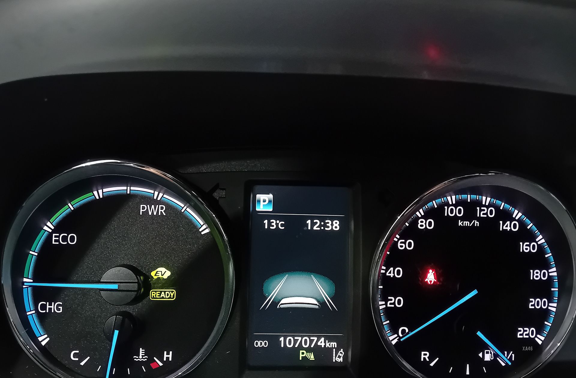 Toyota RAV4 2.5l hybrid Feel! 2WD - foto 26