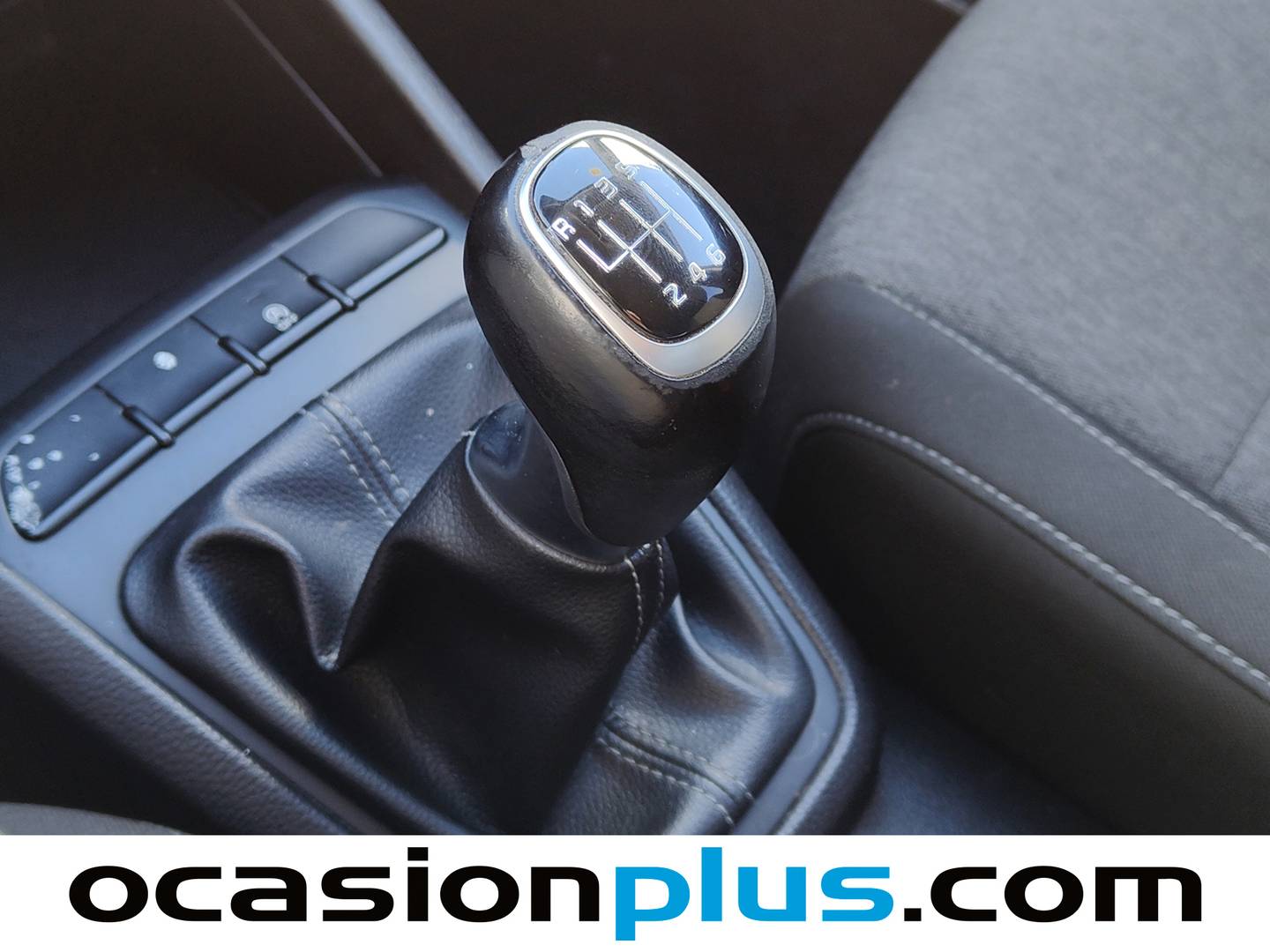 KIA Stonic KIA Stonic 1.6 CRDi VGT Eco-D Concept (110 CV) de segunda mano