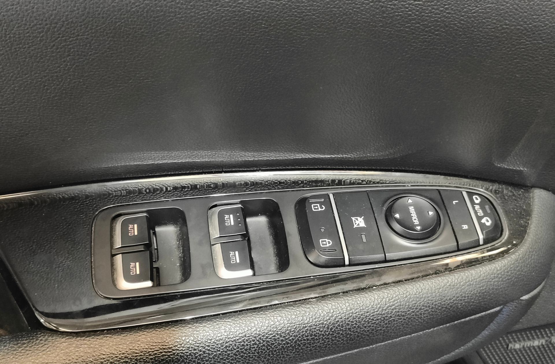 Kia Optima 1.6 T-GDi GT Line (Pack Luxury) DCT - foto 23