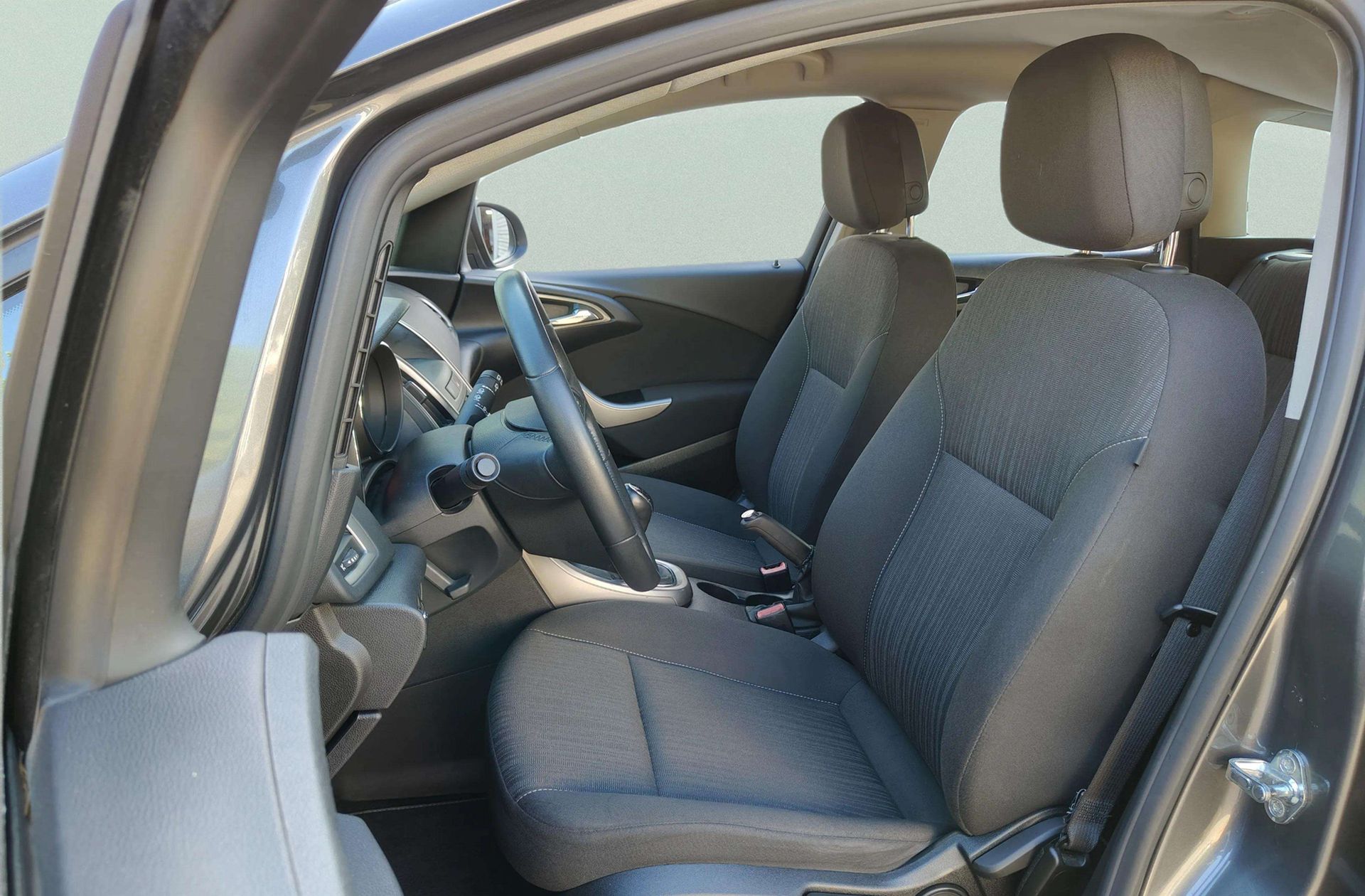 Opel Astra Sports Tourer 1.4 Turbo Enjoy - foto 8