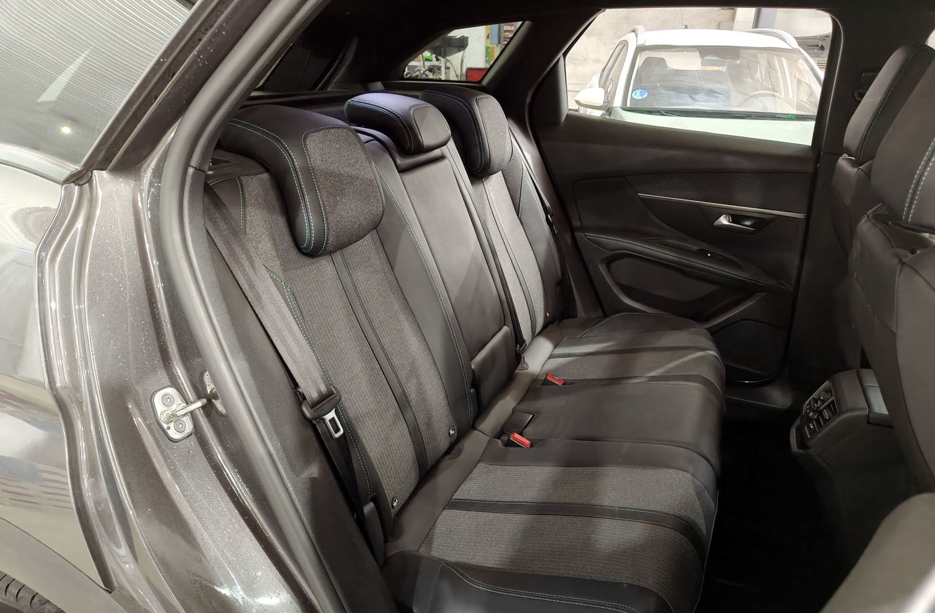 Peugeot 3008 136 Allure Pack eDCS6 - foto 18