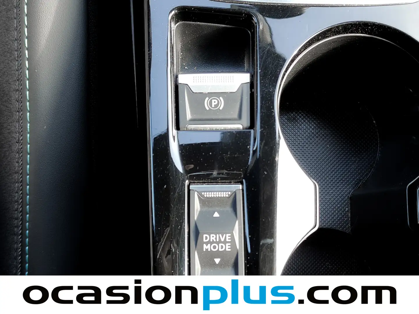 Foto Peugeot 2008 Peugeot 2008 PureTech 100 S&S Allure (100 CV)