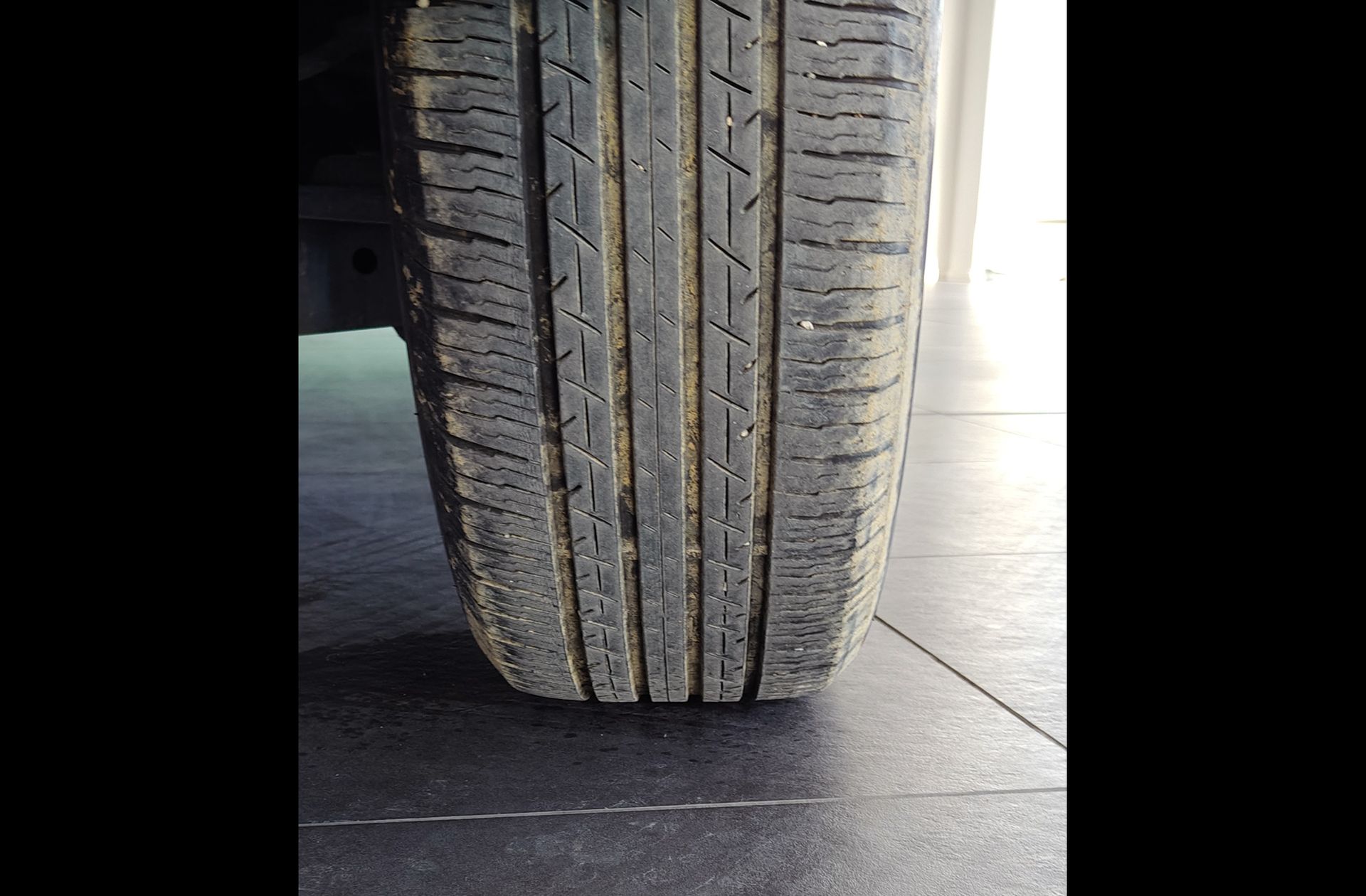 SWM G01 1.5T Luxury - foto 31